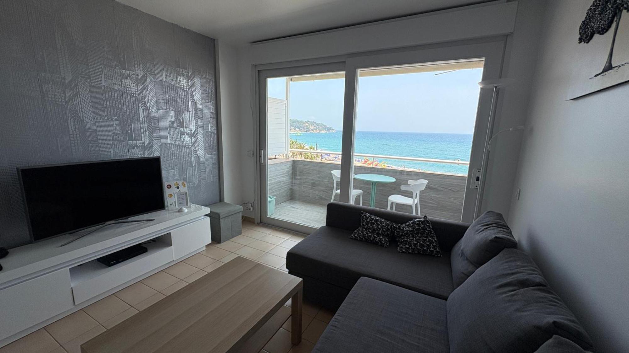 Apartments Paradise Lloret Льорет-де-Мар Екстер'єр фото